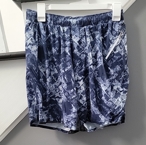 LULULEMON MENS Surge LINED SHORT SIZE MEDIUM Gym Workout Active - Picture 1 of 5